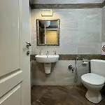 Centre For 4 Guests & Parking * بلوفديف