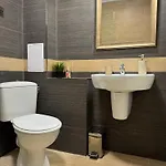 شقة Centre For 4 Guests & Parking بلوفديف