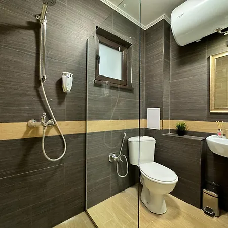 Apartmán Centre For 4 Guests & Parking