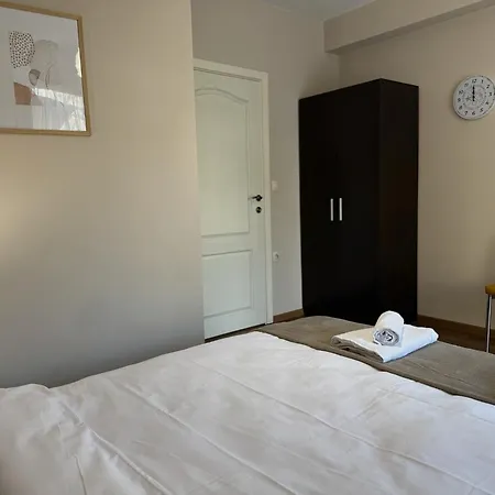 Centre For 4 Guests & Parking Apartmán