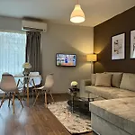 아파트 Centre For 4 Guests & Parking *