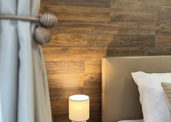 شقة Centre For 4 Guests & Parking بلوفديف