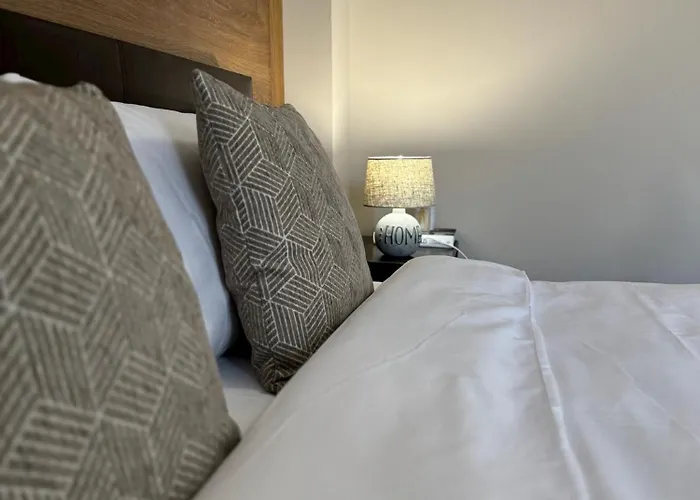 Centre For 4 Guests & Parking شقة بلوفديف