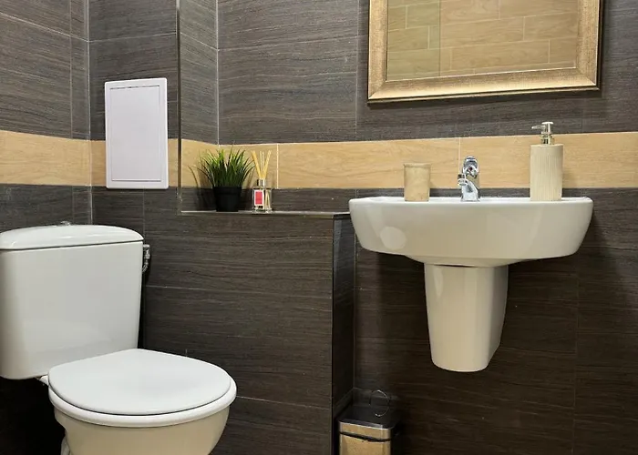 شقة Centre For 4 Guests & Parking بلوفديف